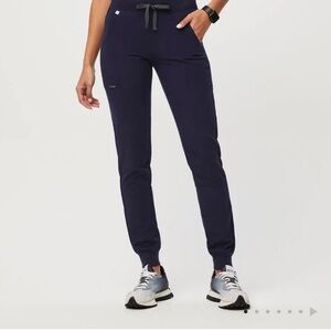 NWOT FIGS Zamora Joggers Navy MP